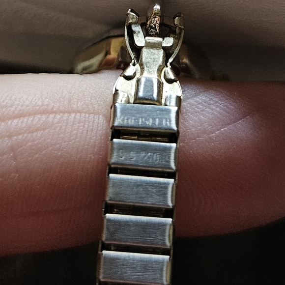 Watch - Picture 3 of 3